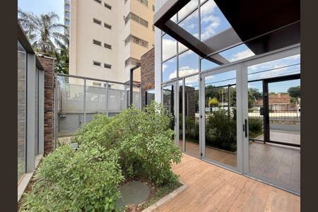 Apartamento à venda com 66m², 2 quartos e 1 vagaEntrada