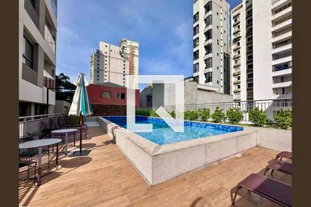 Apartamento à venda com 66m², 2 quartos e 1 vagaPiscina