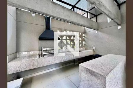 Apartamento à venda com 66m², 2 quartos e 1 vagaChurrasqueira