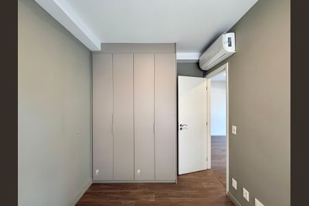 Apartamento à venda com 66m², 2 quartos e 1 vagaQuarto 