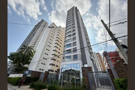 Apartamento à venda com 66m², 2 quartos e 1 vagaFachada