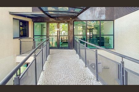 Apartamento à venda com 73m², 3 quartos e 2 vagasFachada 