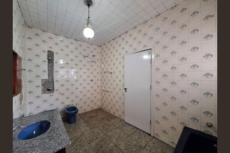 Casa à venda com 300m², 4 quartos e 4 vagasBanheiro Quarto 4