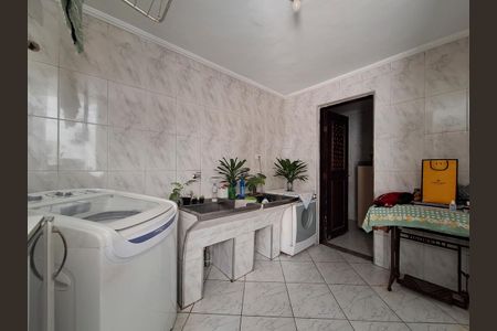 Casa à venda com 300m², 4 quartos e 4 vagasÁrea de Serviço