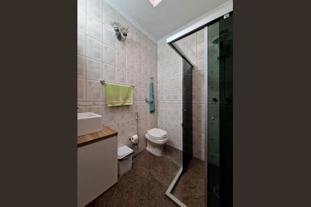 Casa à venda com 300m², 4 quartos e 4 vagasBanheiro