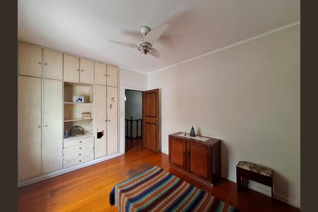 Casa à venda com 300m², 4 quartos e 4 vagasQuarto 3