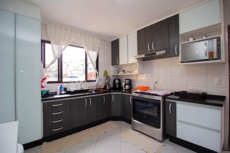 Casa à venda com 107m², 4 quartos e 2 vagasCozinha