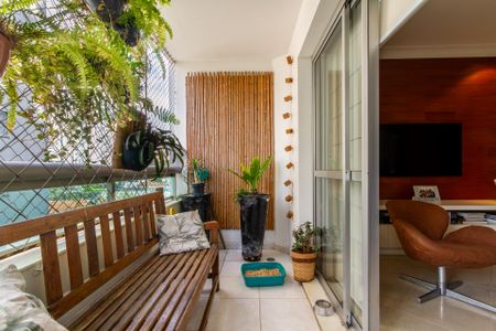 Sacada de apartamento à venda com 4 quartos, 169m² em Brooklin, São Paulo