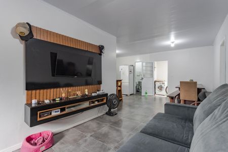 Sala de casa à venda com 2 quartos, 94m² em Jardim Carvalho, Porto Alegre