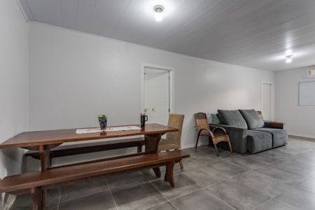 Sala de casa à venda com 2 quartos, 94m² em Jardim Carvalho, Porto Alegre