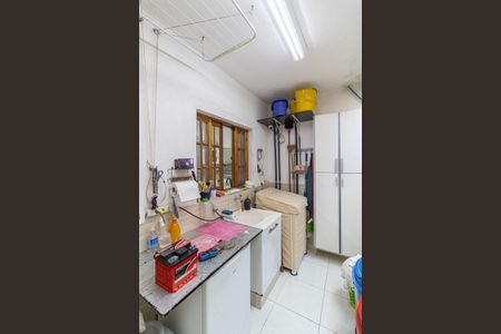 Casa à venda com 170m², 3 quartos e 3 vagasÁrea de Serviço