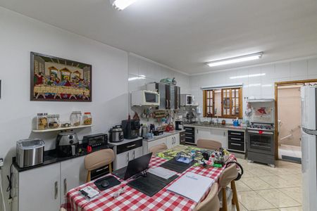Casa à venda com 170m², 3 quartos e 3 vagasCozinha