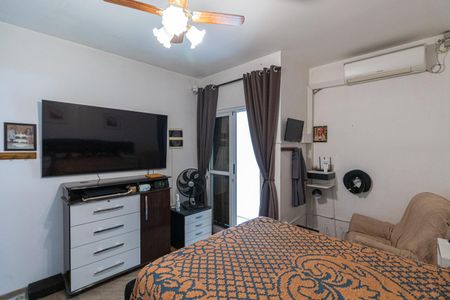 Casa à venda com 170m², 3 quartos e 3 vagasSuíte