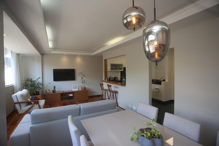 Apartamento à venda com 99m², 3 quartos e 2 vagasSala