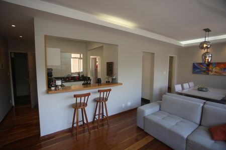 Apartamento à venda com 99m², 3 quartos e 2 vagasSala
