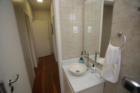 Apartamento à venda com 99m², 3 quartos e 2 vagasQuarto