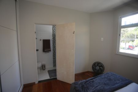 Apartamento à venda com 99m², 3 quartos e 2 vagasSuite