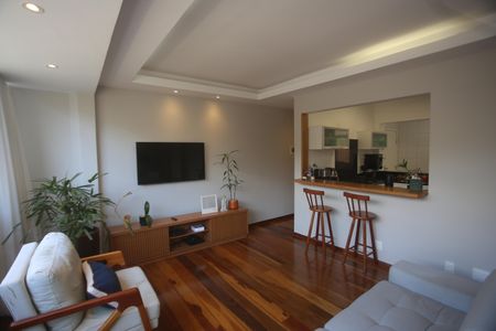 Apartamento à venda com 99m², 3 quartos e 2 vagasSala