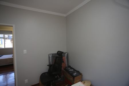 Apartamento à venda com 99m², 3 quartos e 2 vagasQuarto 2