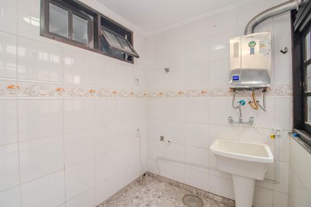 Apartamento para alugar com 200m², 3 quartos e 2 vagasCozinha e Área de Serviço