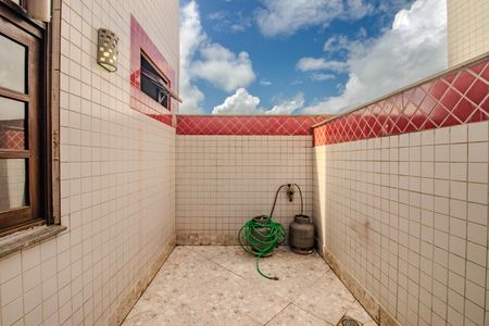 Apartamento para alugar com 200m², 3 quartos e 2 vagasFoço de Luz