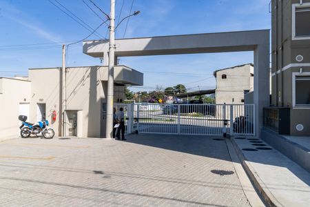 Apartamento para alugar com 74m², 2 quartos e 1 vagaFachada e portaria