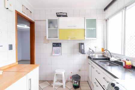 Apartamento à venda com 54m², 2 quartos e 1 vagaCozinha