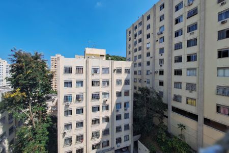 Sala de apartamento à venda com 3 quartos, 59m² em Santa Rosa, Niterói