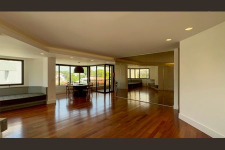 Sala de apartamento à venda com 3 quartos, 220m² em Sumarezinho, São Paulo