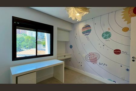 Apartamento à venda com 220m², 3 quartos e 3 vagas Apartamento à venda com 220m², 3 quartos e 3 vagasSuíte 2