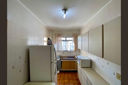 Cozinha de apartamento para alugar com 1 quarto, 55m² em Canto do Forte, Praia Grande