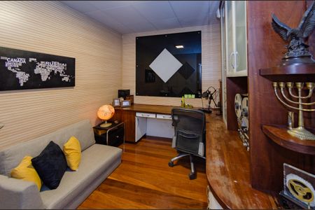 Apartamento à venda com 312m², 5 quartos e 3 vagasQuarto 3