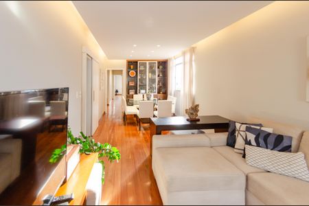 Apartamento à venda com 312m², 5 quartos e 3 vagasSala