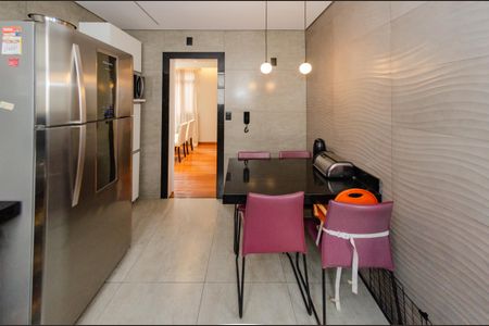 Apartamento à venda com 312m², 5 quartos e 3 vagasCozinha