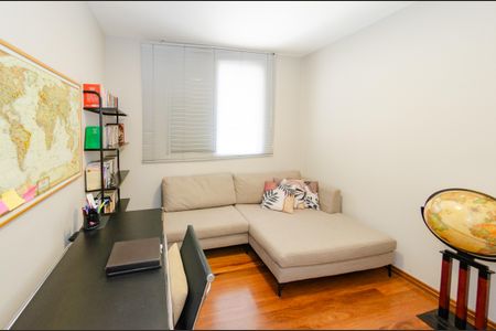 Apartamento à venda com 312m², 5 quartos e 3 vagasQuarto 1