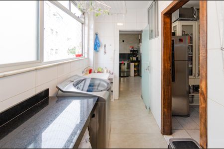 Apartamento à venda com 312m², 5 quartos e 3 vagasÁrea de serviço