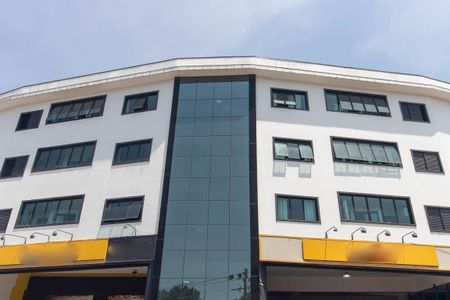 Apartamento para alugar com 85m², 2 quartos e sem vagaFachada