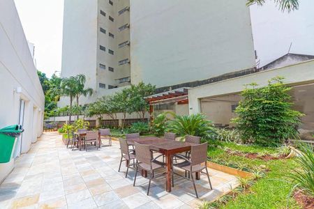 Apartamento à venda com 70m², 2 quartos e 1 vagaChurrasqueira