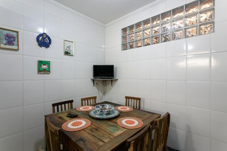 Casa à venda com 160m², 3 quartos e 3 vagas Casa à venda com 160m², 3 quartos e 3 vagasCozinha