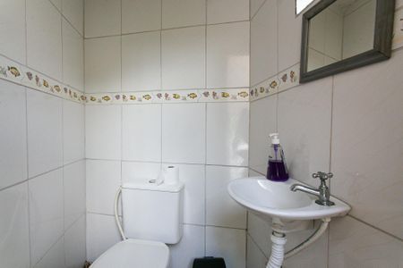 Casa à venda com 160m², 3 quartos e 3 vagas Casa à venda com 160m², 3 quartos e 3 vagasBanheiro de Serviço