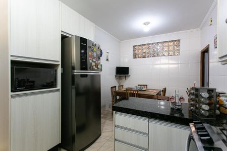 Casa à venda com 160m², 3 quartos e 3 vagas Casa à venda com 160m², 3 quartos e 3 vagasCozinha