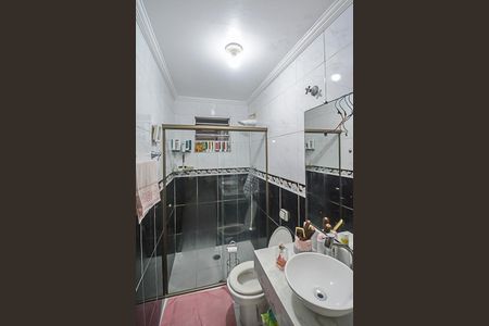 Casa à venda com 173m², 3 quartos e 2 vagasBanheiro da Suíte