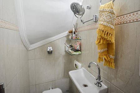 Casa à venda com 173m², 3 quartos e 2 vagasLavabo