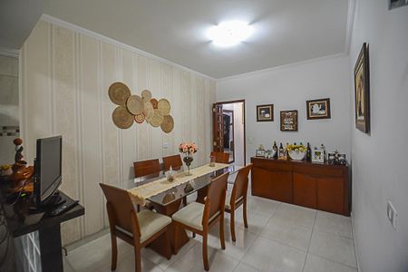 Casa à venda com 173m², 3 quartos e 2 vagasCopa