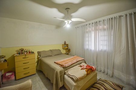 Casa à venda com 173m², 3 quartos e 2 vagasSuíte