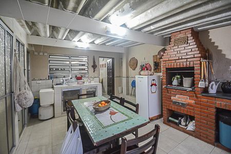 Casa à venda com 173m², 3 quartos e 2 vagasÁrea de Serviço