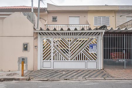 Casa à venda com 173m², 3 quartos e 2 vagasFachada