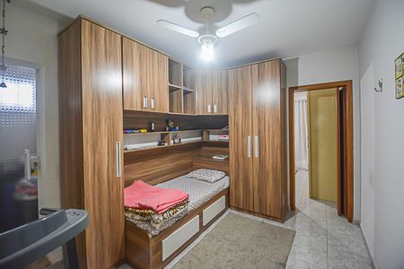 Casa à venda com 173m², 3 quartos e 2 vagasQuarto 1