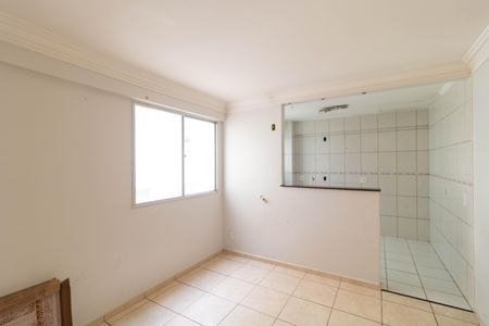 Apartamento à venda com 98m², 2 quartos e 1 vaga Apartamento à venda com 98m², 2 quartos e 1 vagaSalas