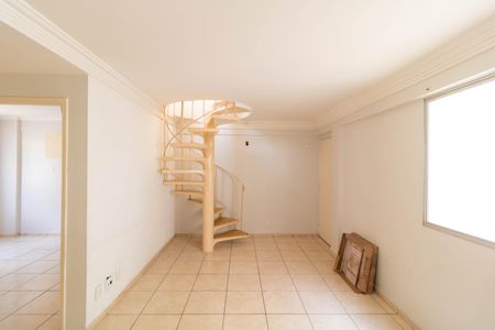 Apartamento à venda com 98m², 2 quartos e 1 vaga Apartamento à venda com 98m², 2 quartos e 1 vagaSalas